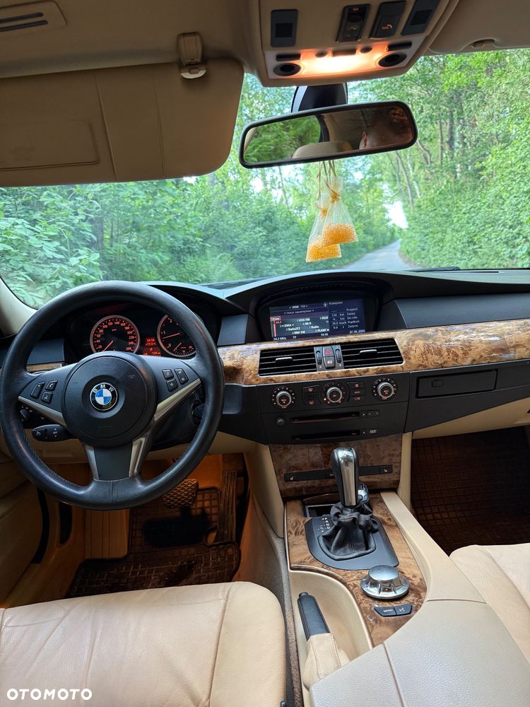BMW Seria 5 - 8