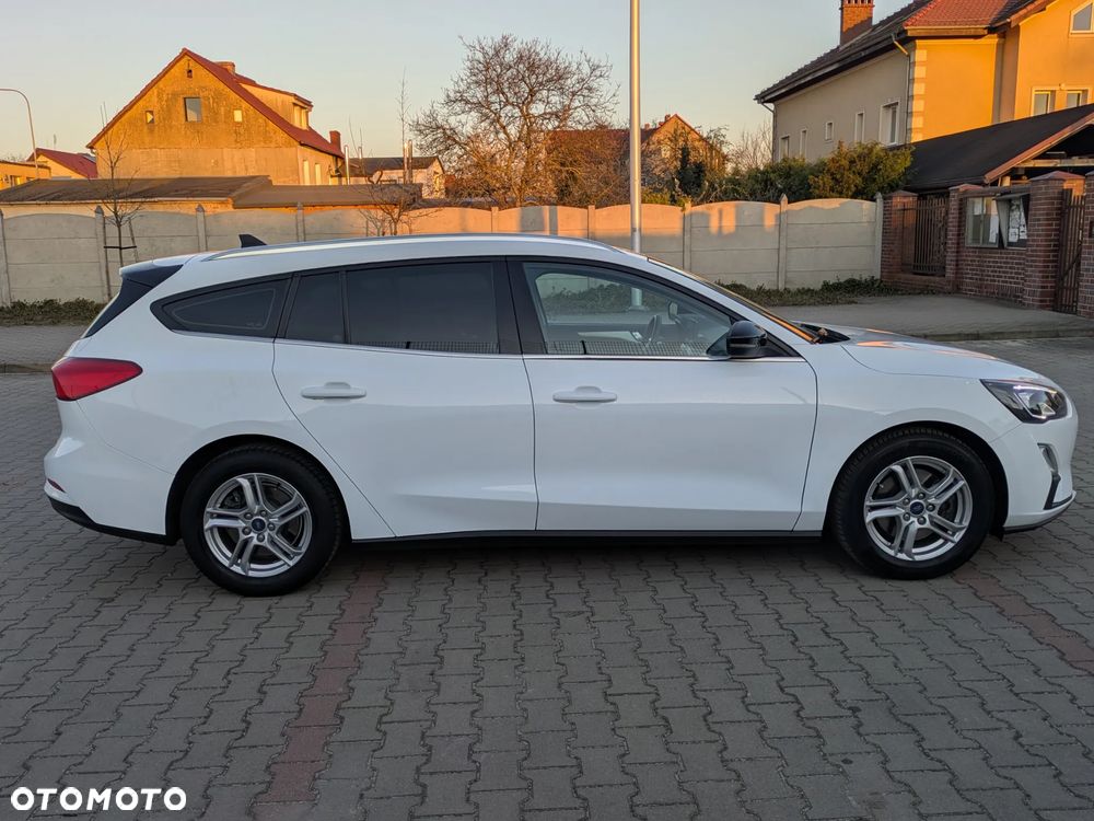 Ford Focus 1.5 EcoBlue Start-Stopp-System COOL&CONNECT - 14