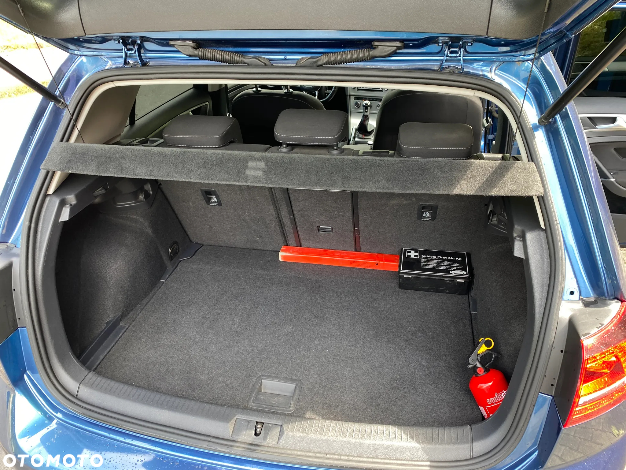 Volkswagen Golf - 8