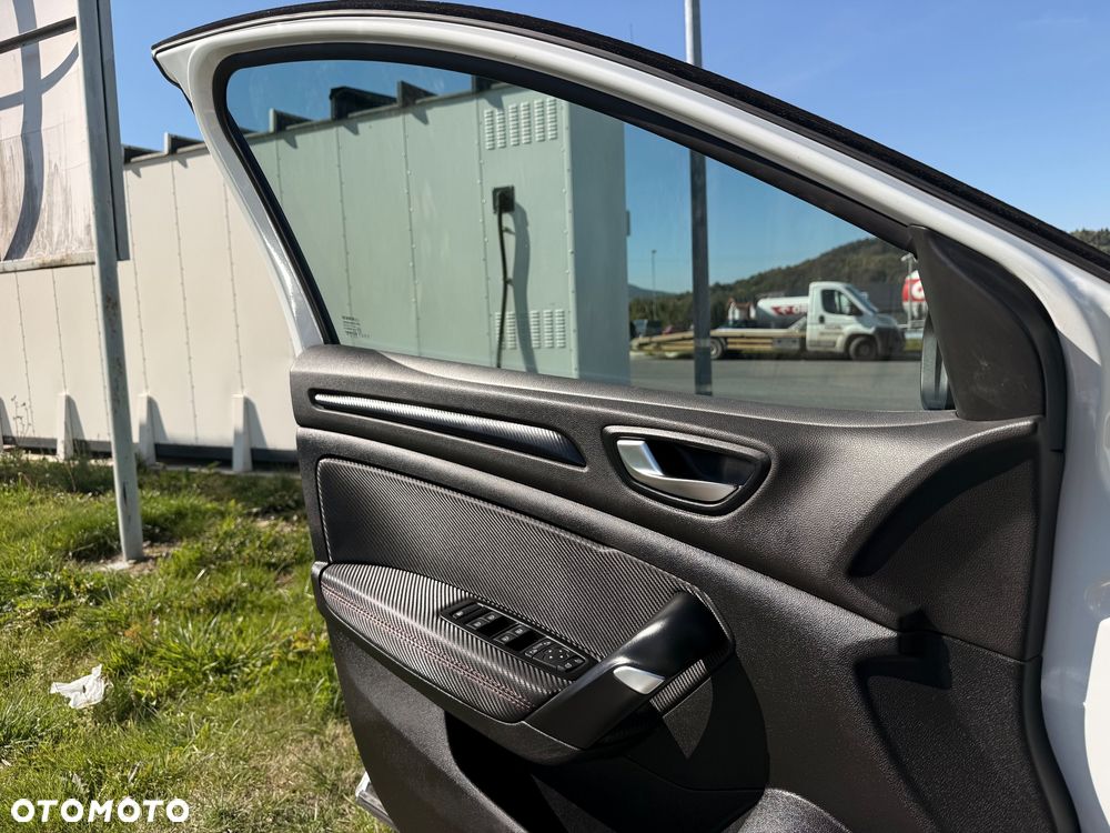 Renault Megane 1.8 TCe FAP R.S EDC - 13