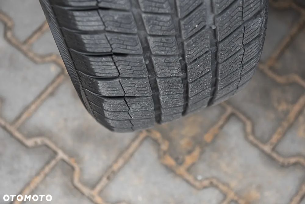 Volkswagen Touareg 3.2 V6 Tiptr - 28