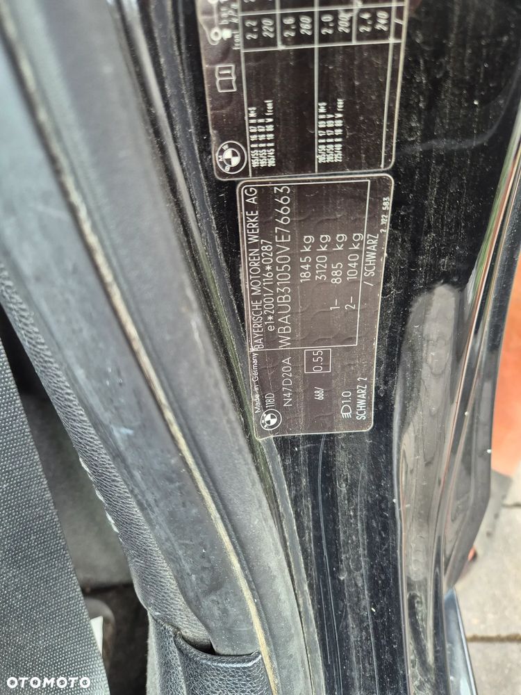 BMW Seria 1 - 33