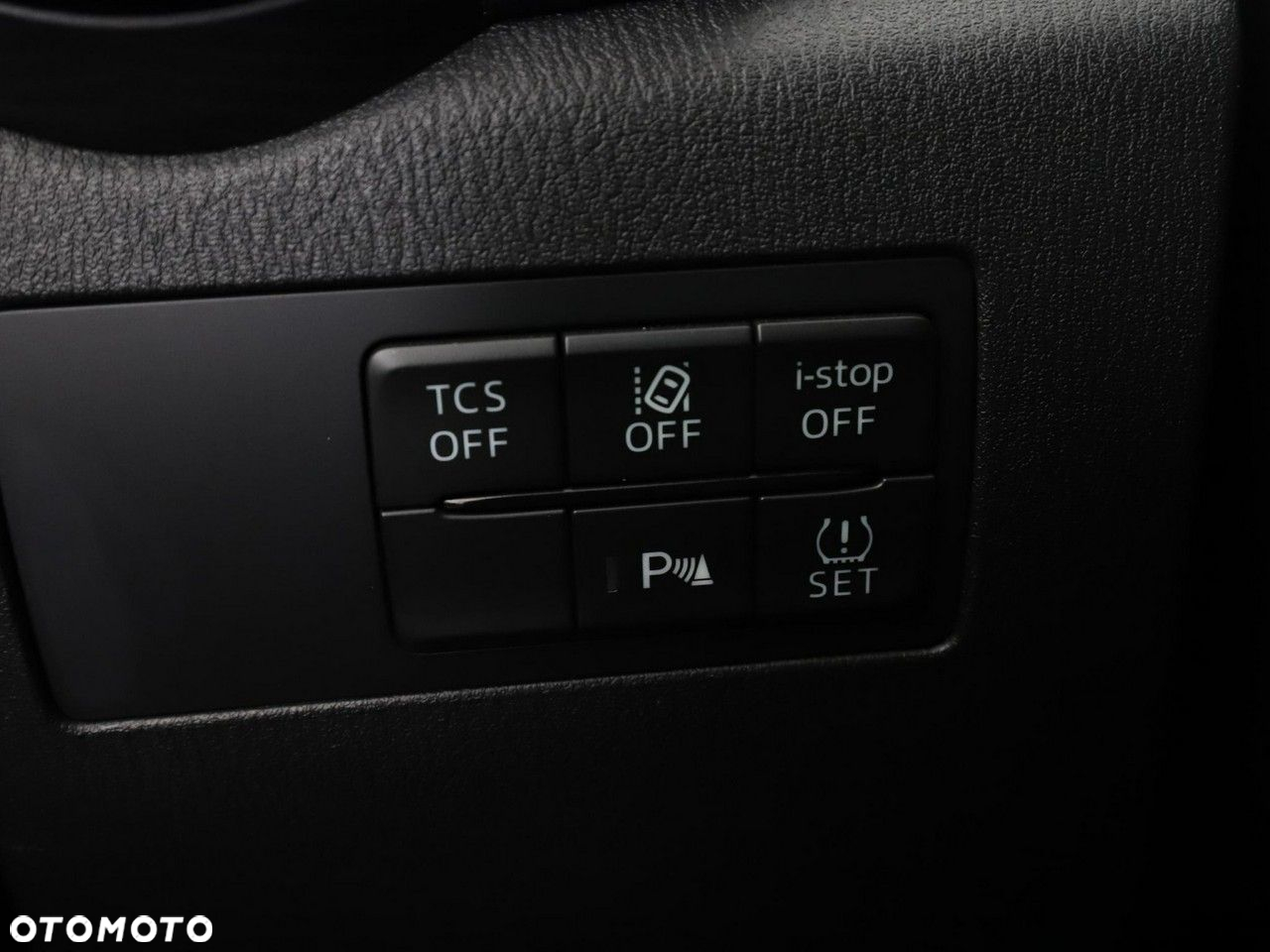 Mazda CX-3 SKYACTIV-G 121 FWD Signature+ - 34