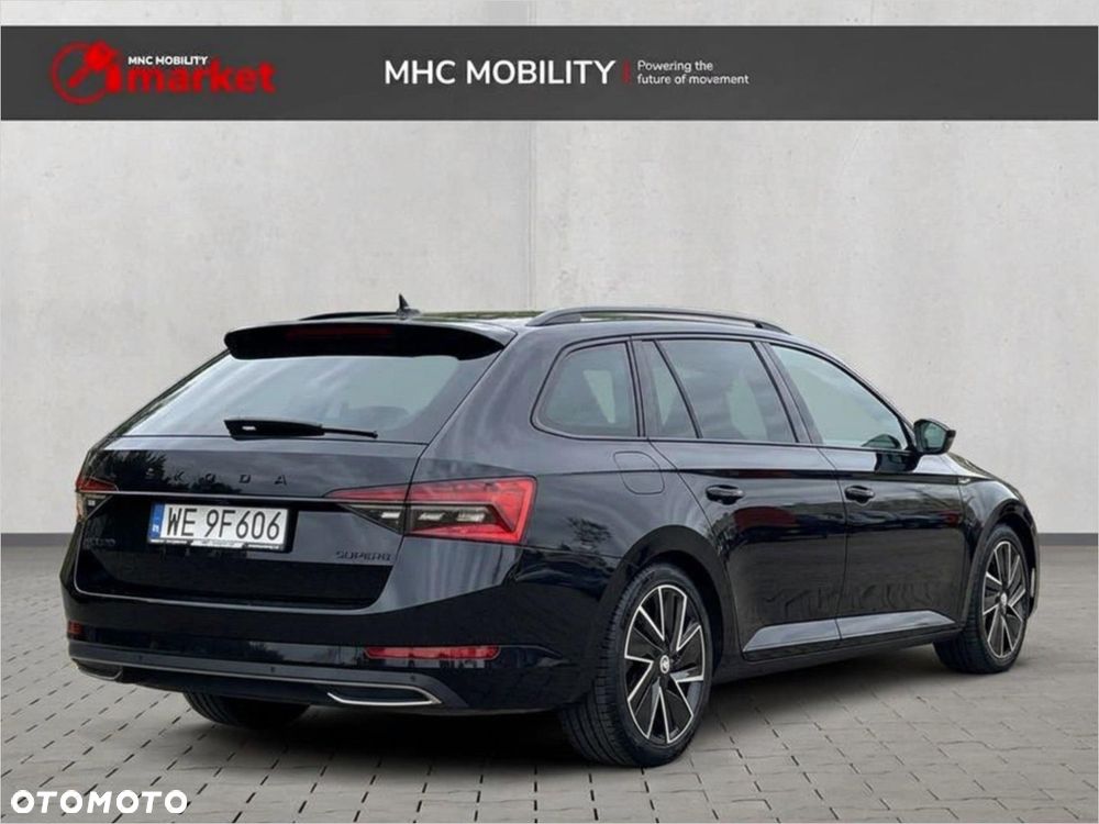 Skoda Superb 2.0 TDI SCR 4x4 Sportline DSG - 5