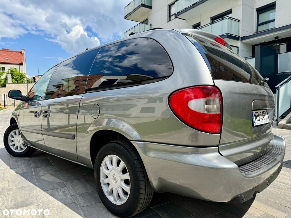 Chrysler Grand Voyager 2.8 CRD Limited - 3