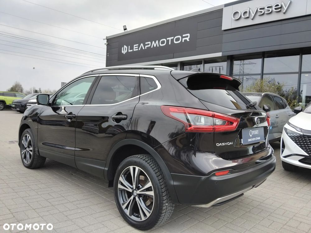 Nissan Qashqai 1.2 DIG-T N-Connecta EU6 - 4