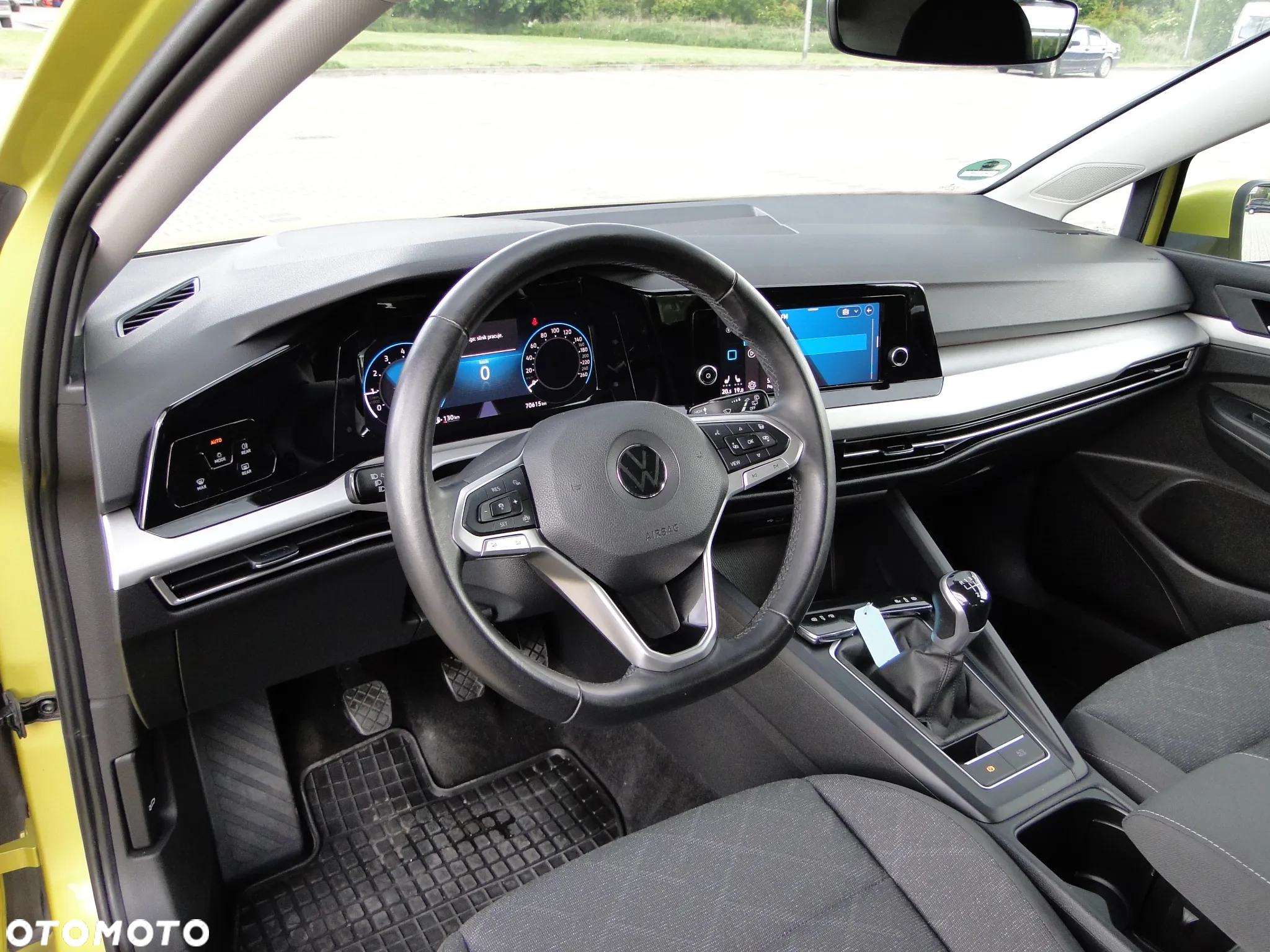 Volkswagen Golf VIII 1.5 TSI EVO Life - 9