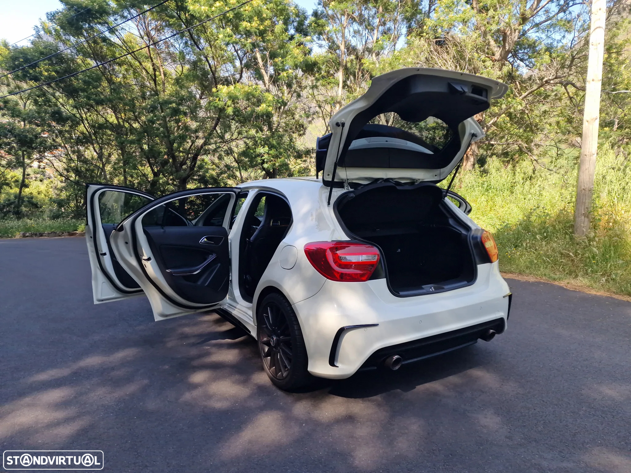 Mercedes-Benz A 180 CDi BE AMG Line - 38