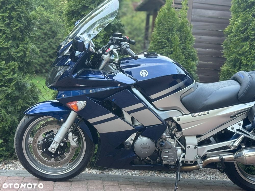 Yamaha FJR - 19