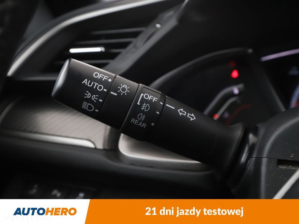 Honda Civic 1.5 T Sport Plus - 28