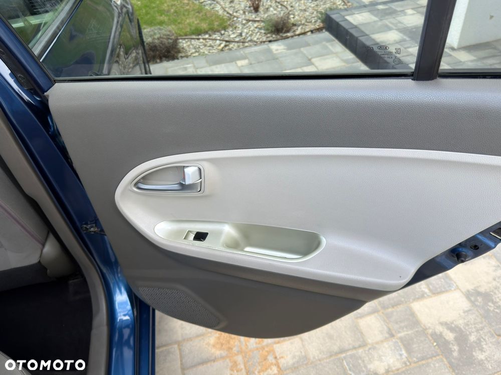 Kia Picanto 1.0 L - 19