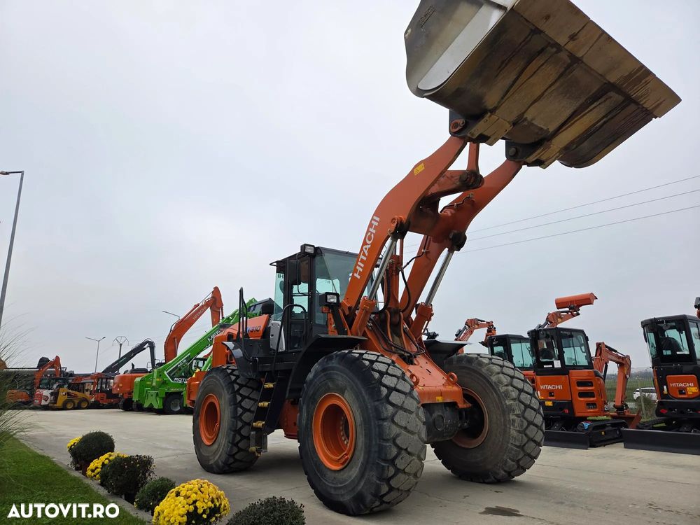 Hitachi EX DEMO, 2024, 454 ore, cupa 5mc, Masa operationala 28t, Anv BRIDGESTONE 95% ok, FARA AD BLUE, Inaltimea incarcare 4,4m, prousa in JAPONIA, posibilietate leasing 5 ani cu rata 16.500 lei lunar, PROMOTIE 177.900 EUR+Tva - 2