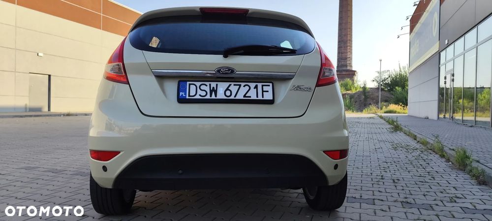 Ford Fiesta 1.25 Titanium - 5