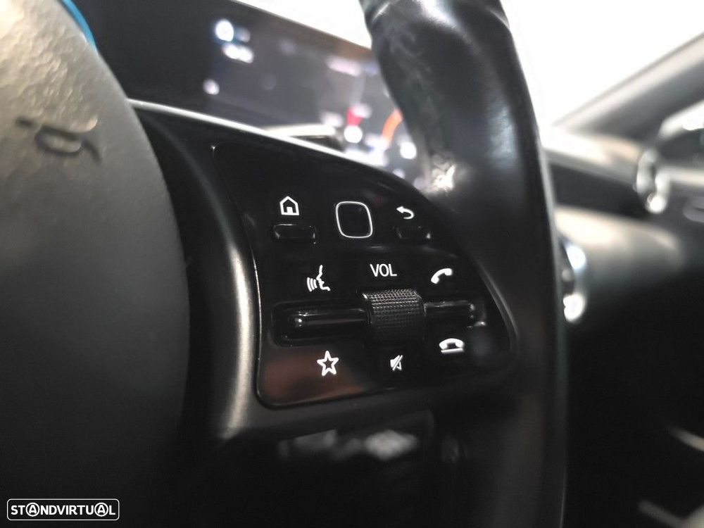 Mercedes-Benz CLA 180 d Shooting Brake AMG Line Aut. - 31