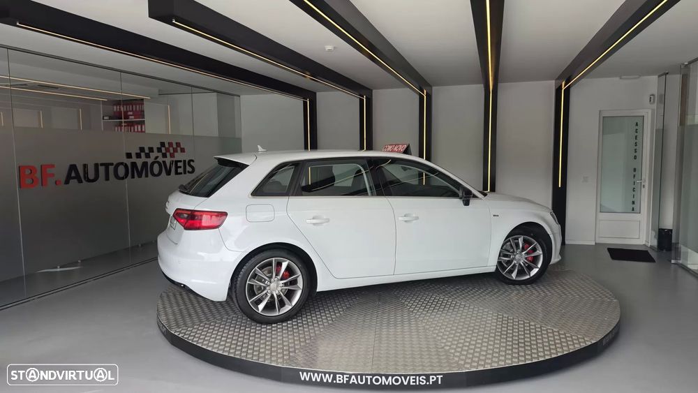 Audi A3 Sportback 1.6 TDI S-line - 8
