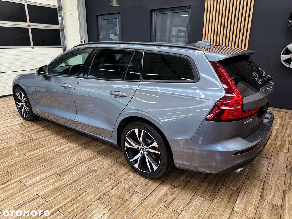 Volvo V60 D4 Geartronic Momentum Pro - 10