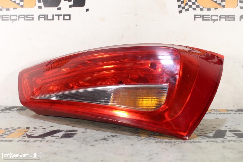 Farolim Direito Audi A1 (8X1, 8Xk)  8X0945094 / 8X0 945 094 - 9