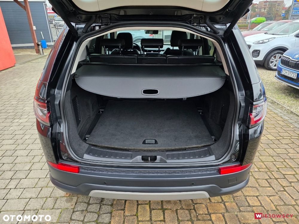 Land Rover Discovery Sport - 13