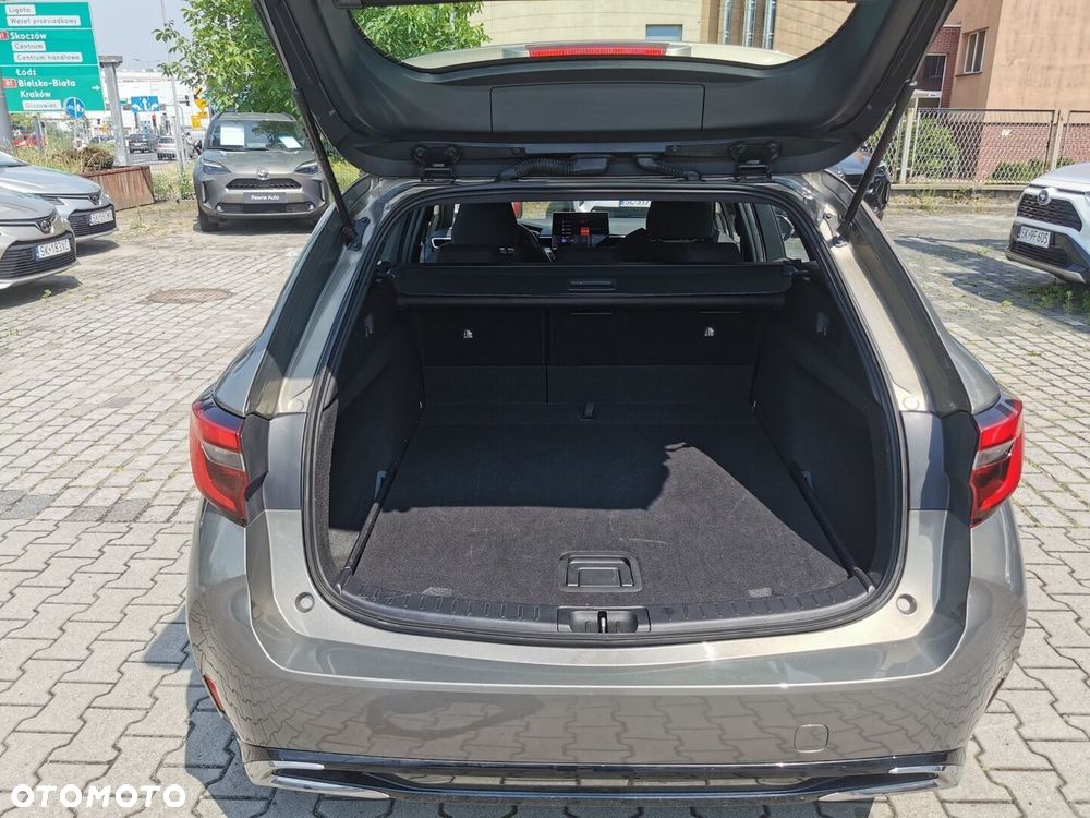 Toyota Corolla 1.8 Hybrid Comfort - 10