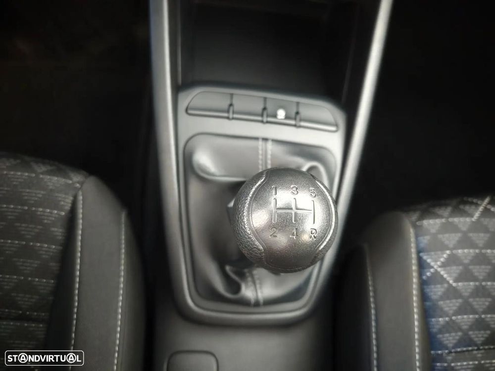 Kia Rio 1.2 CVVT LX - 11