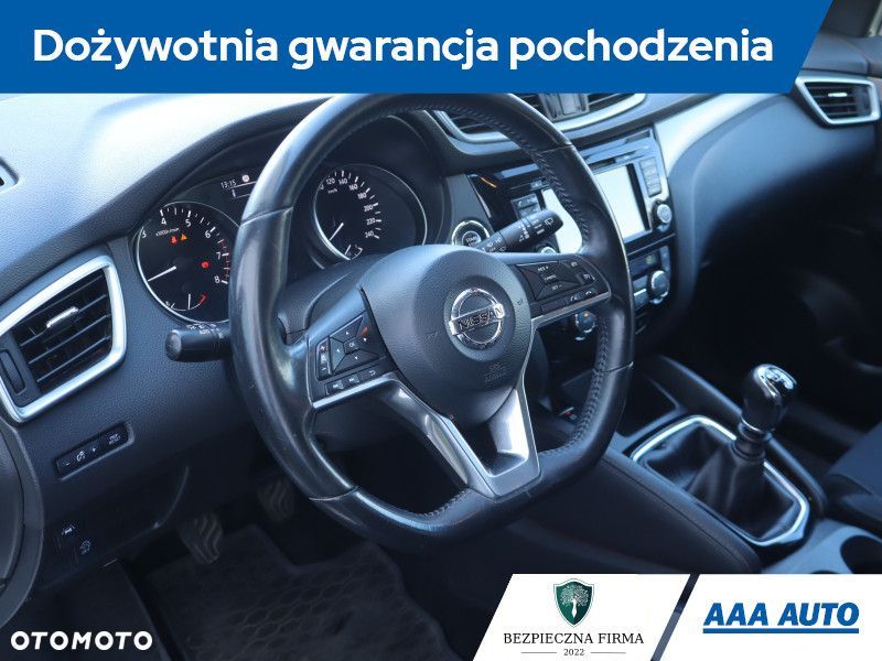 Nissan Qashqai - 10