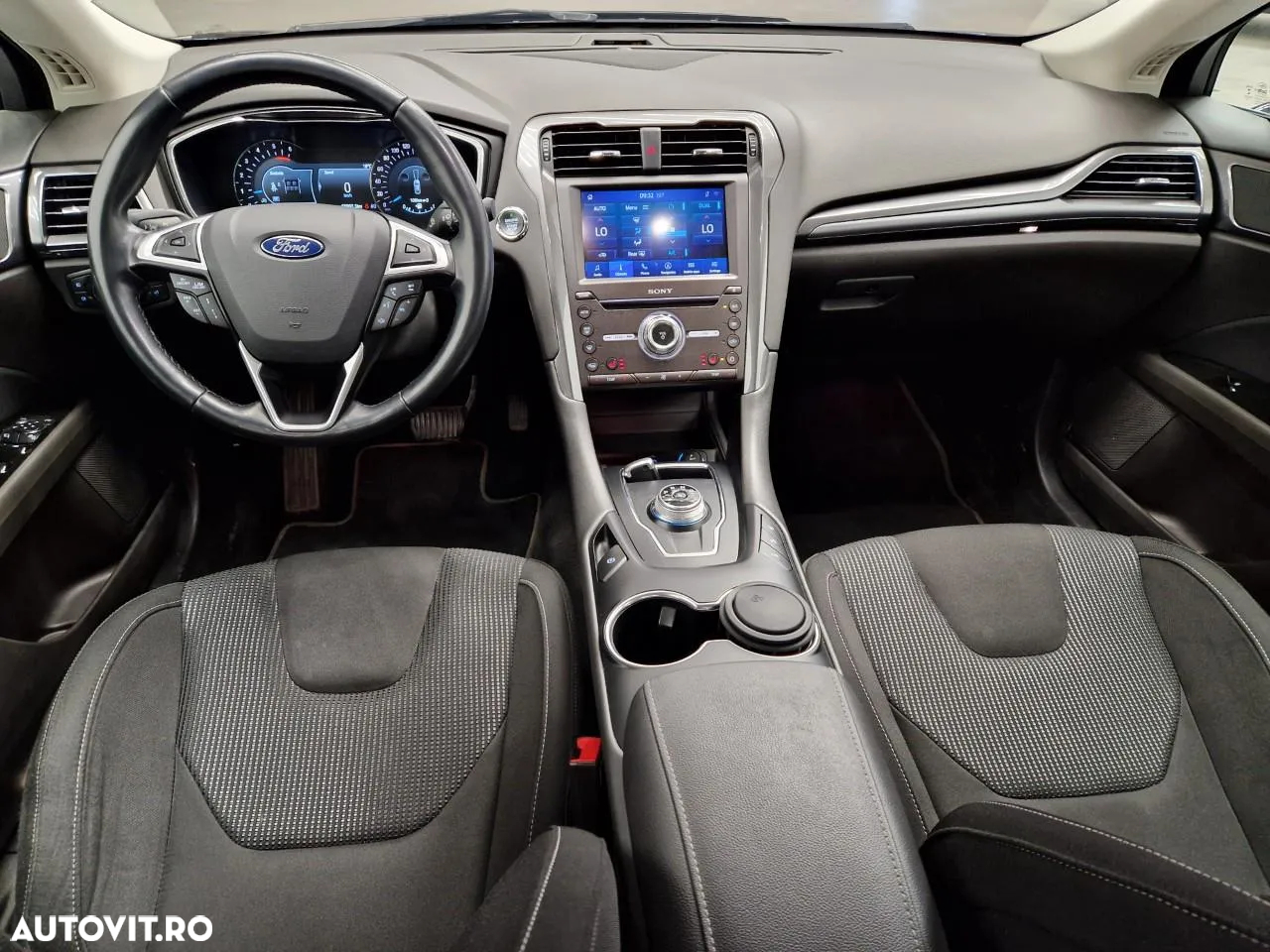 Ford Mondeo - 4