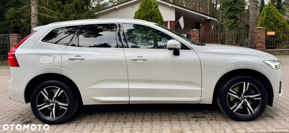 Volvo XC 60 D4 AWD R-Design - 8