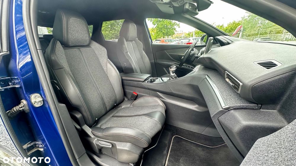 Peugeot 3008 2.0 HDi Premium - 31