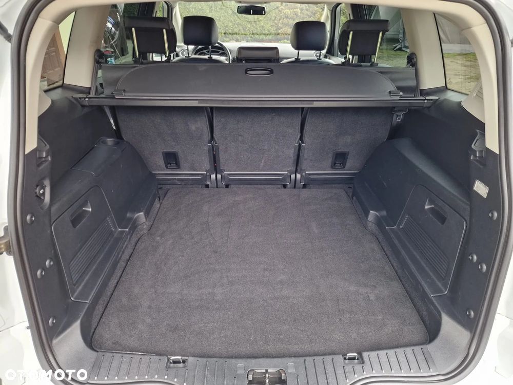 Ford S-Max 2.0 EcoBoost Titanium X - 34