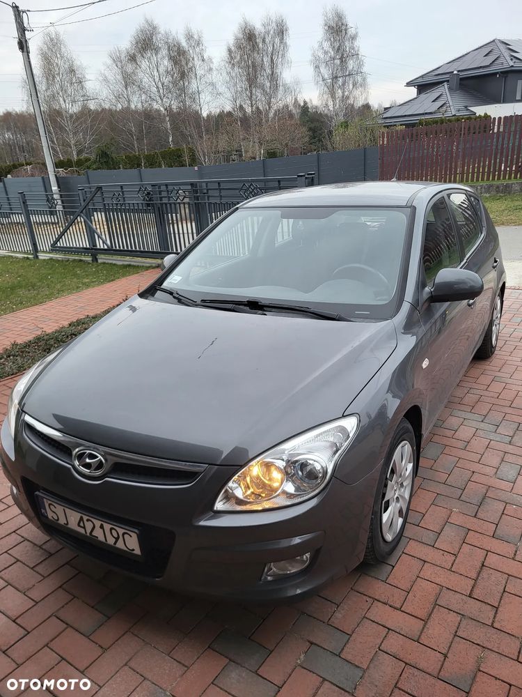 Hyundai i30 1.6 CRDi Comfort - 1