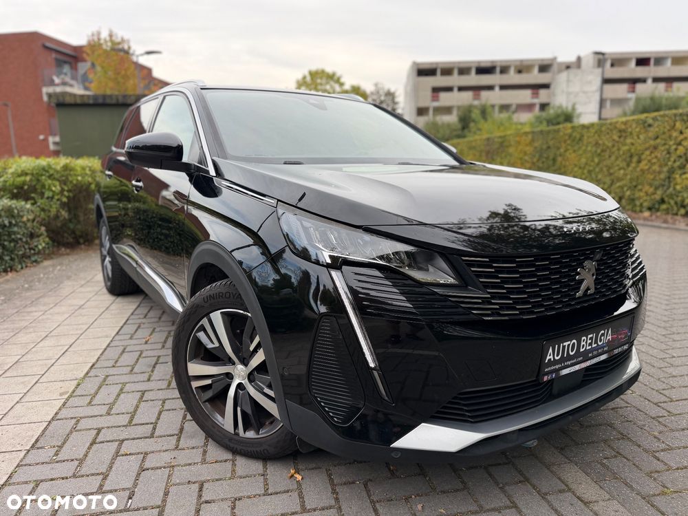 Peugeot 5008 2022 photo 2