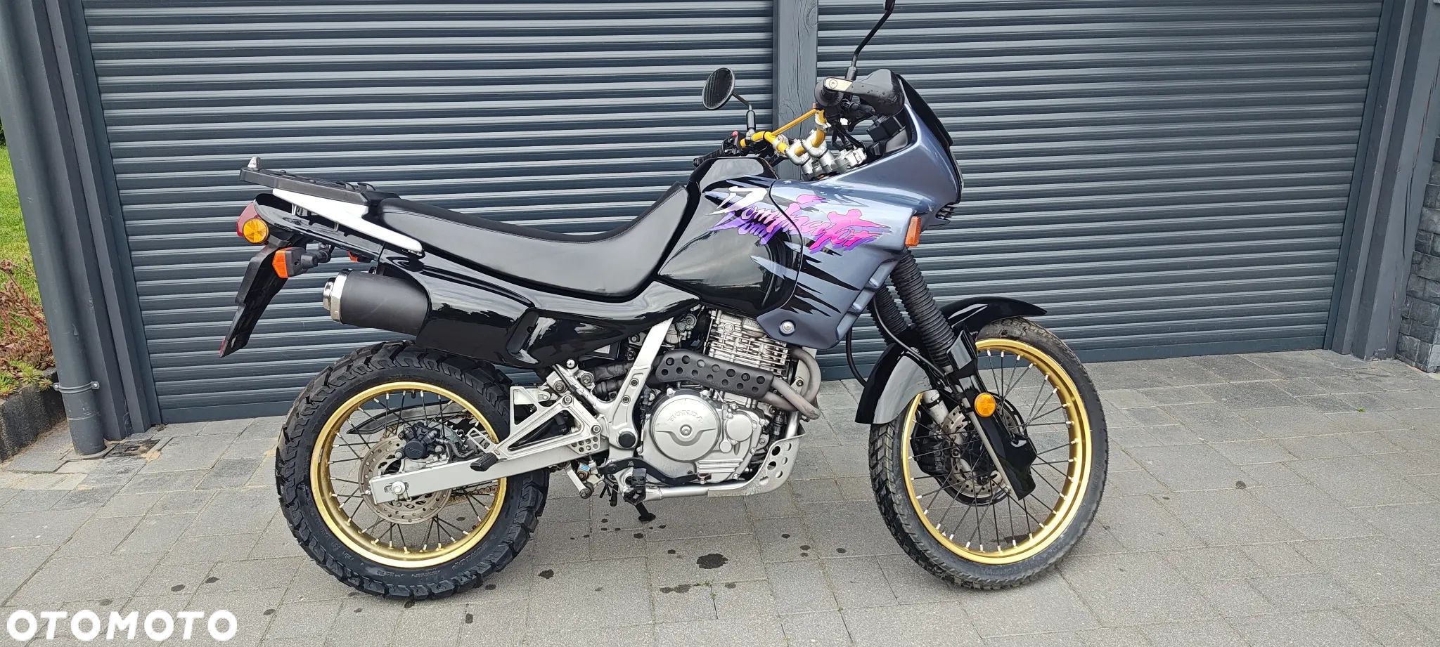 Honda NX