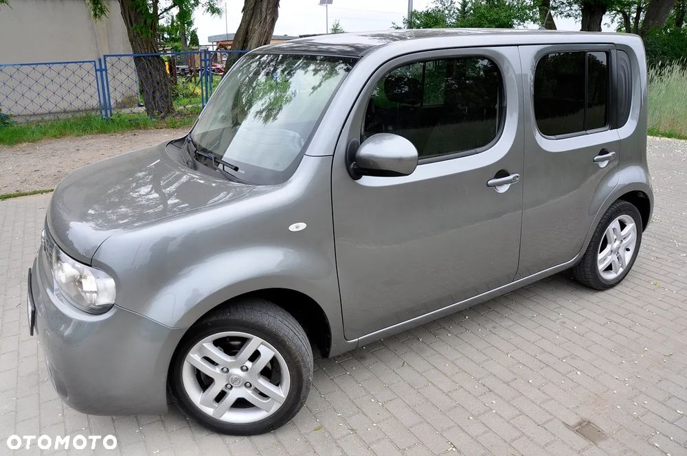 Nissan Cube - 1