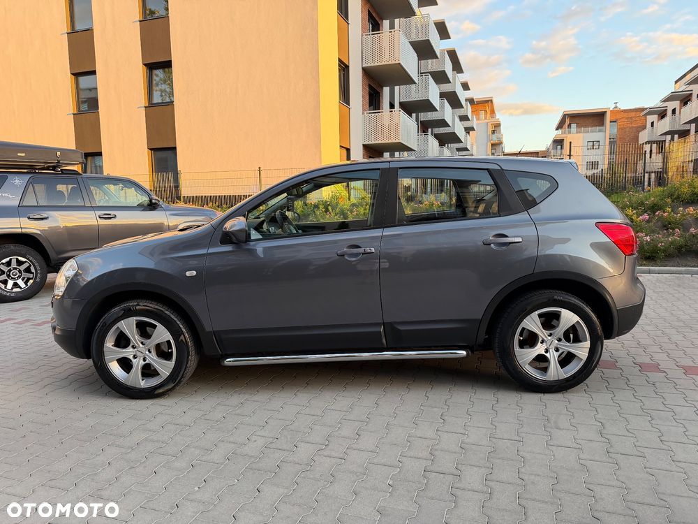 Nissan Qashqai 2.0 Tekna Premium CVT - 2