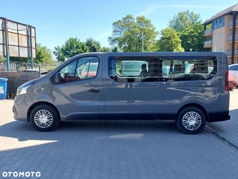 Renault Trafic - 2