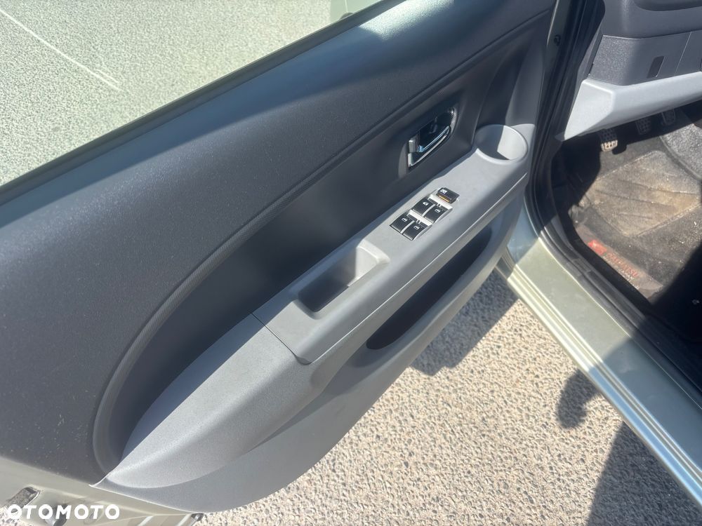 Daihatsu Sirion 1.3 - 30