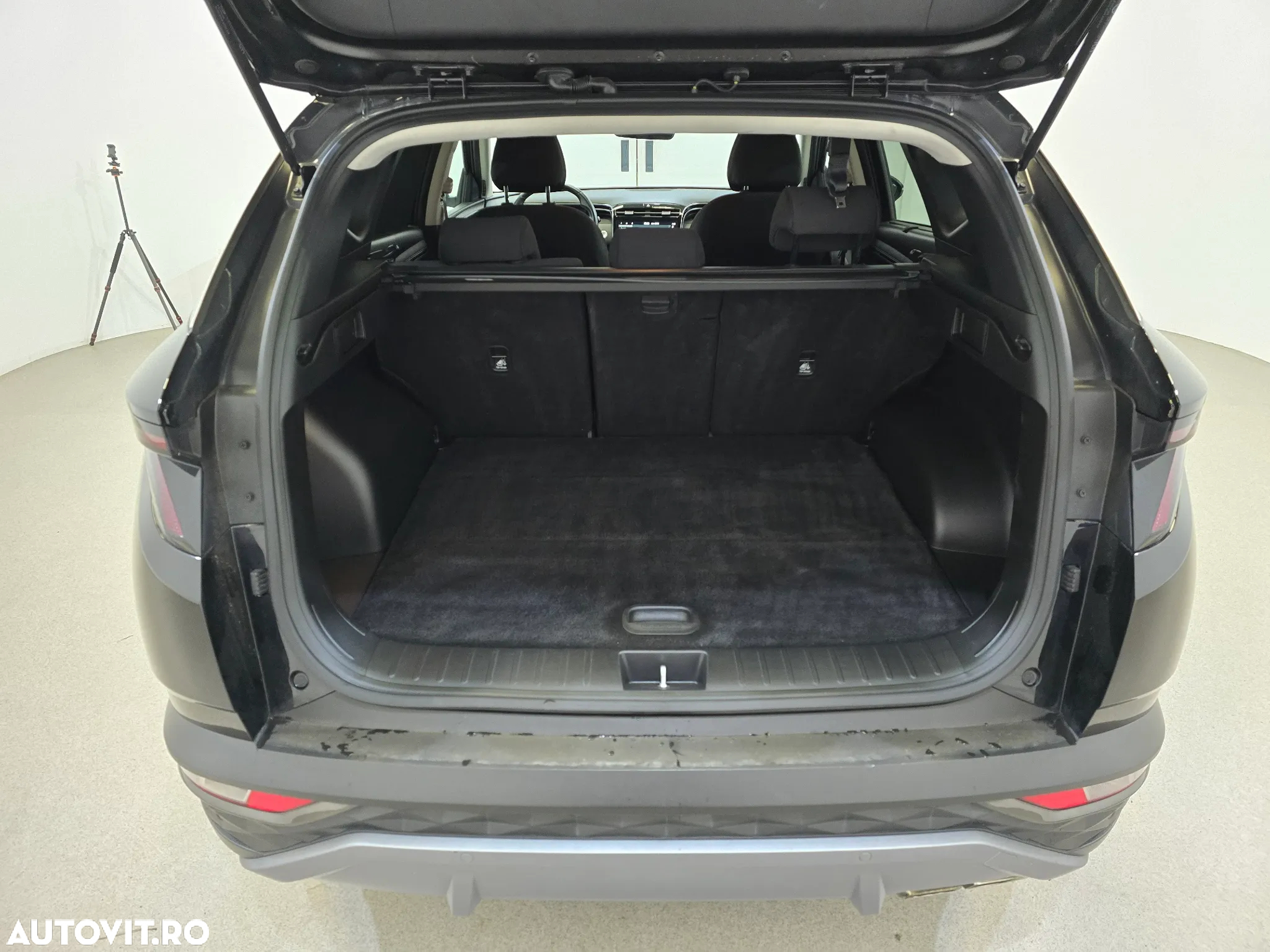 Hyundai Tucson 1.6 CRDi 48V-Hybrid 2WD DCT Prime - 14