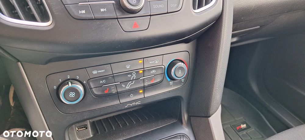 Ford Focus Turnier 1.6 TDCi DPF Start-Stopp-System Trend - 15