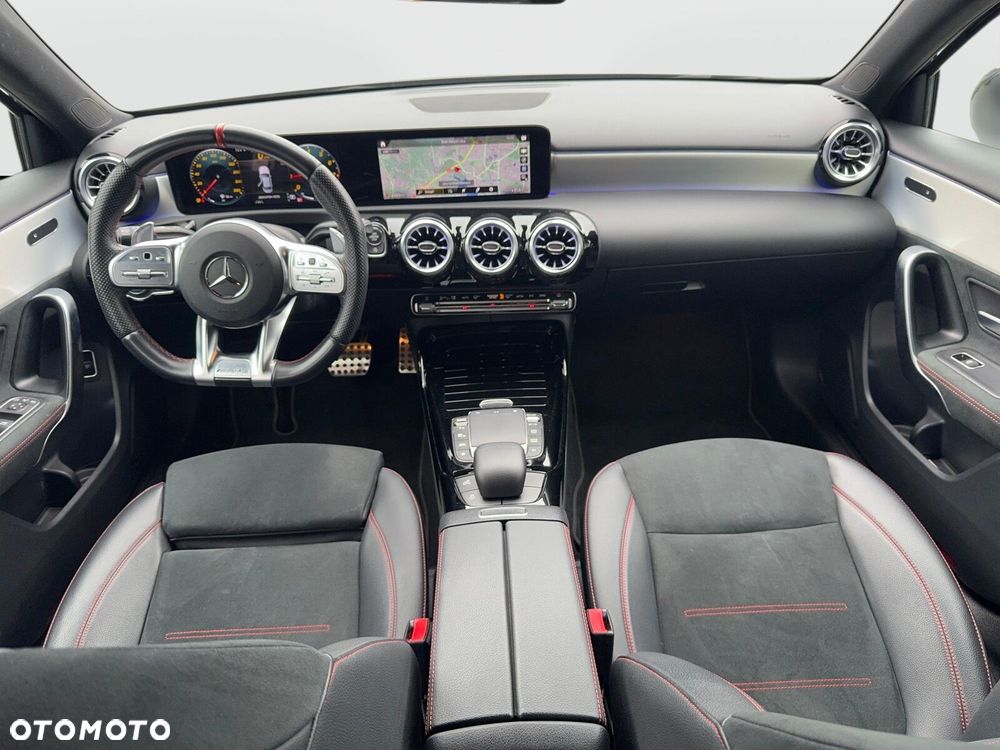 Mercedes-Benz Klasa A 35 AMG 4-Matic 7G-DCT - 19