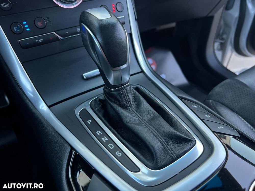 Ford Edge - 13