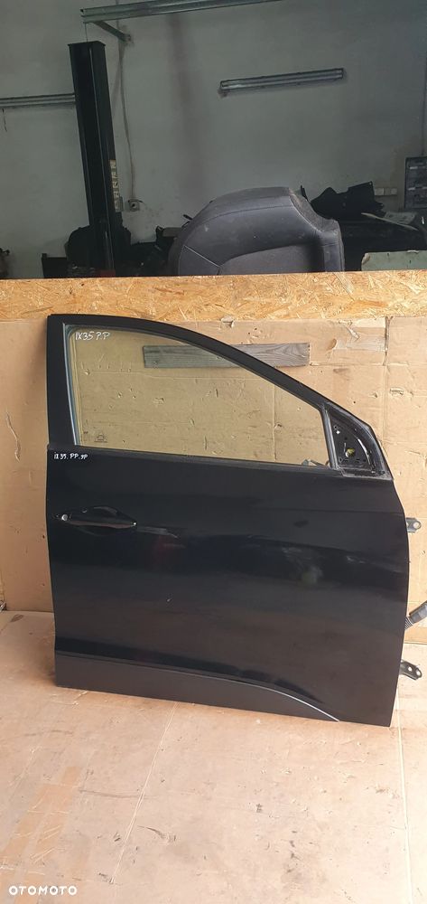 Drzwi prawy przód przednie prawe w kolor Hyundai IX35 9P - 1