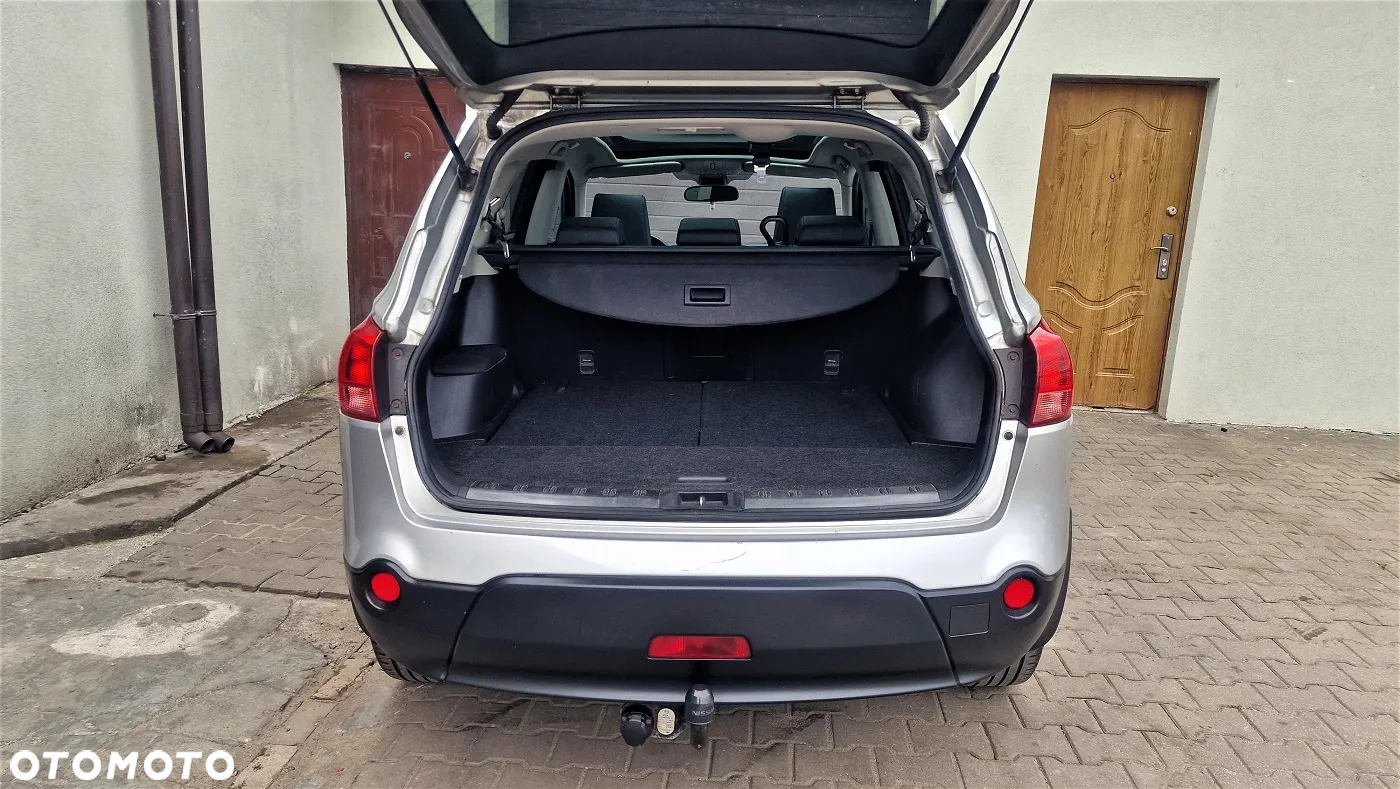 Nissan Qashqai+2 2.0 dCi 4x4 Tekna Premium - 12