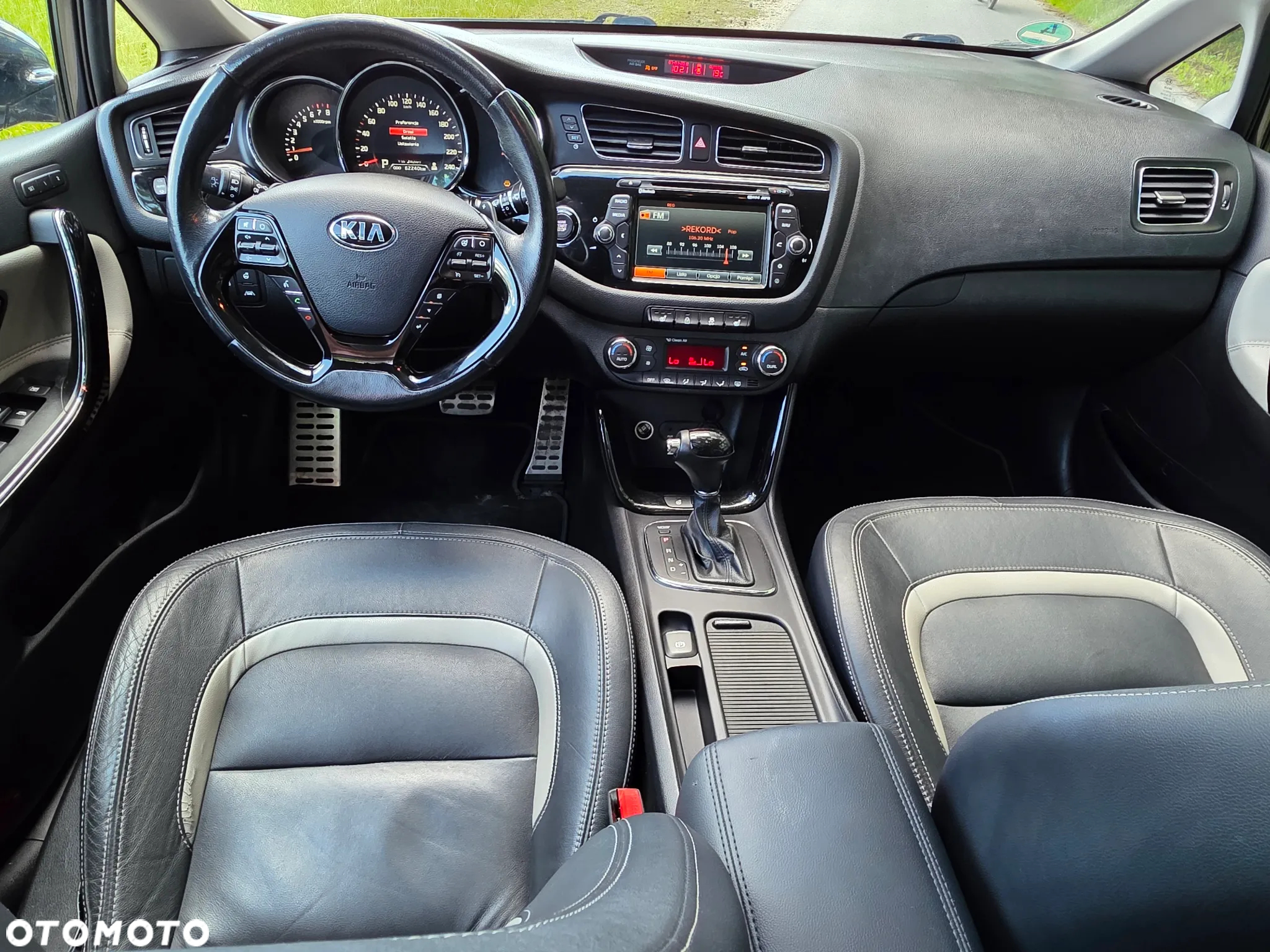 Kia Ceed Cee'd 1.6 GDI L Business Line DCT - 19