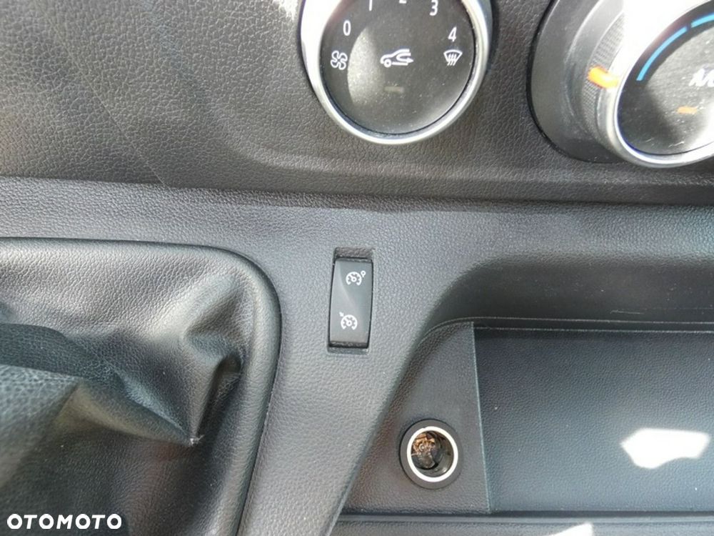 Renault Master - 23