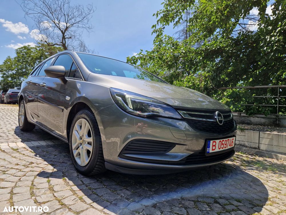 Opel Astra 1.6 D Automatik Start/Stop Business - 19