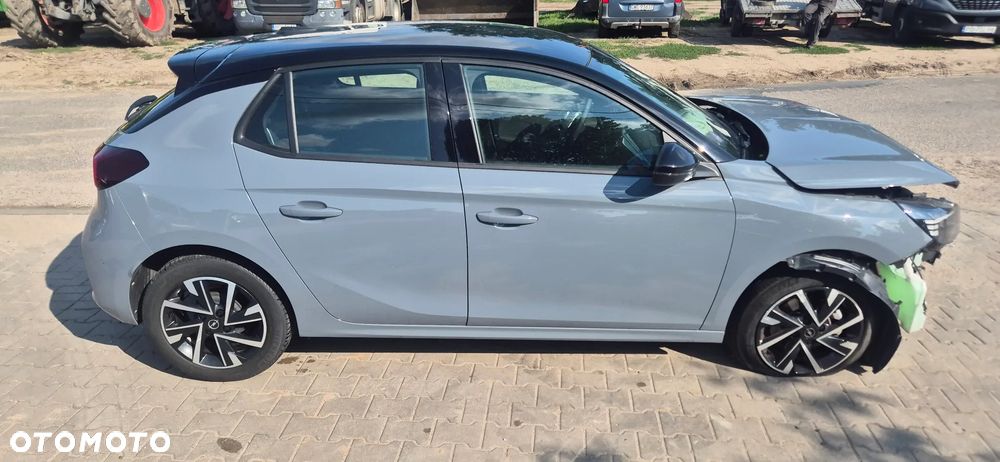Opel Corsa 1.2 Elegance S&S - 4