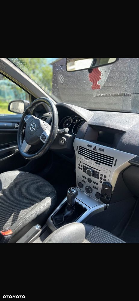 Opel Astra 1.6 Sport - 10