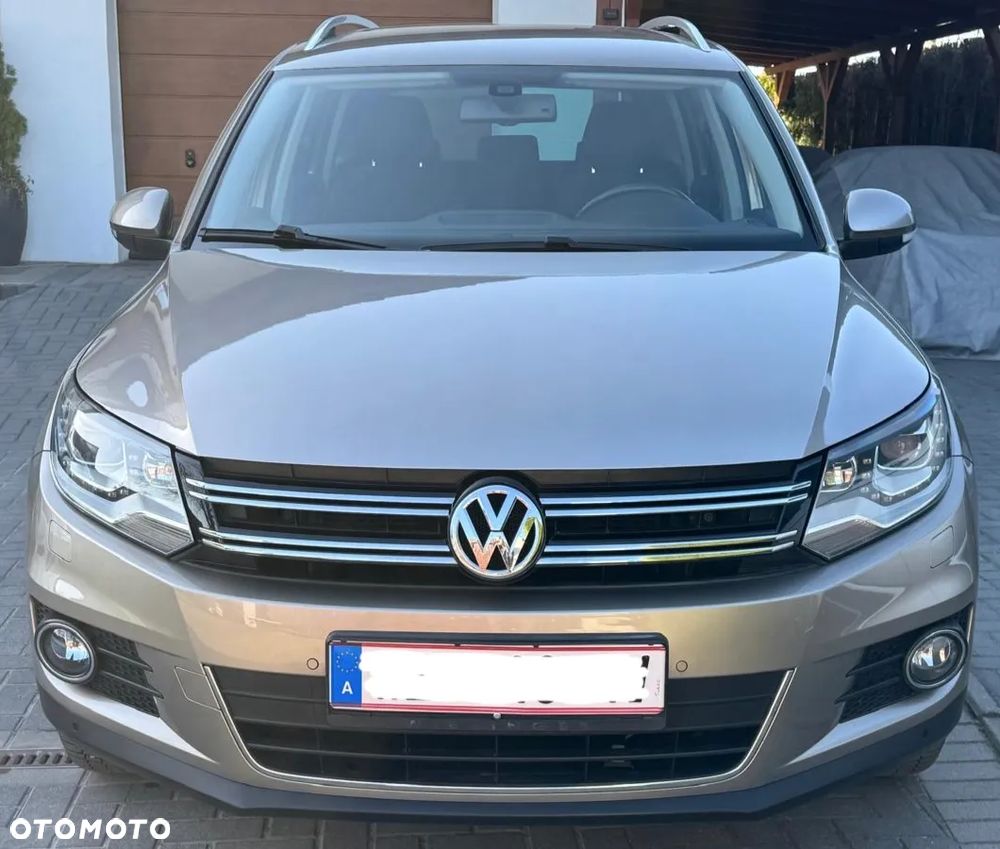 Volkswagen Tiguan 2.0 TDI DPF 4Motion BlueMotion Technology Sport & Style - 2