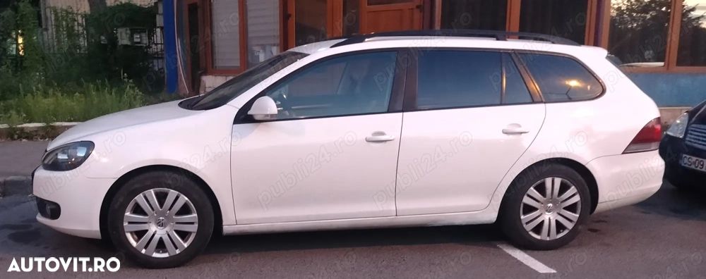 Volkswagen Golf 1.6 TDI DPF Comfortline - 8