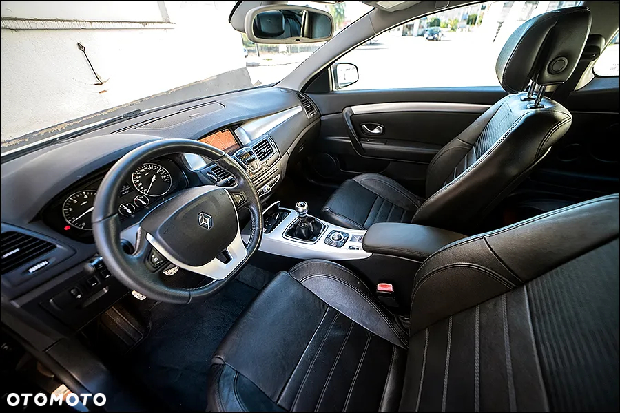 Renault Laguna Coupe 2.0 16V Turbo GT - 14